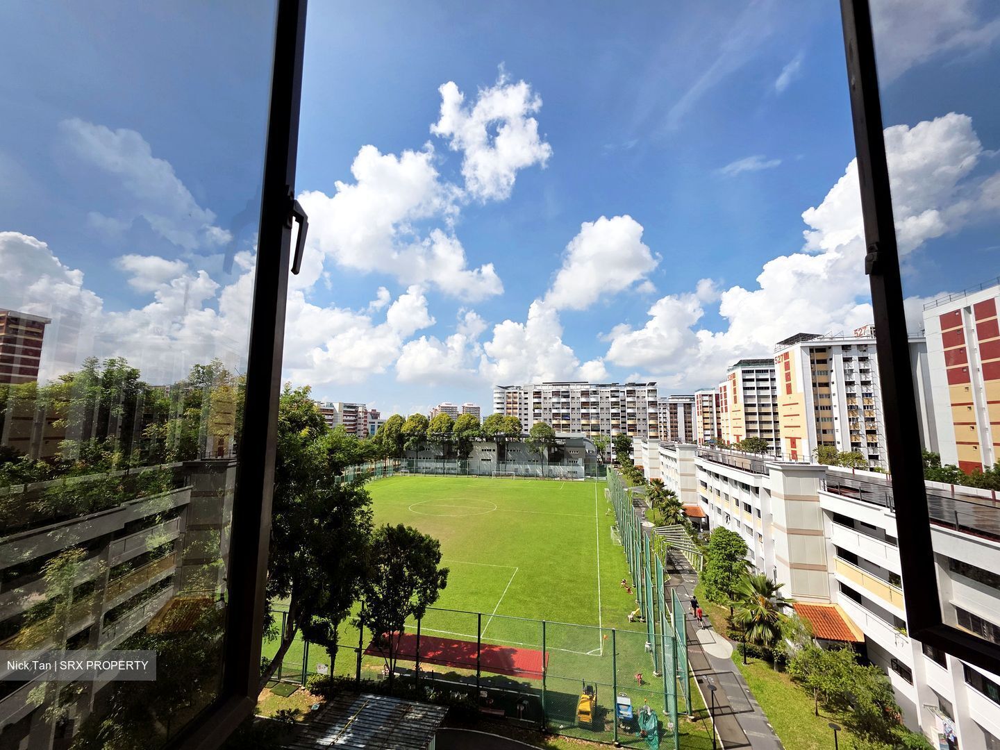 Blk 533 Hougang Avenue 6 (Hougang), HDB Executive #551347321